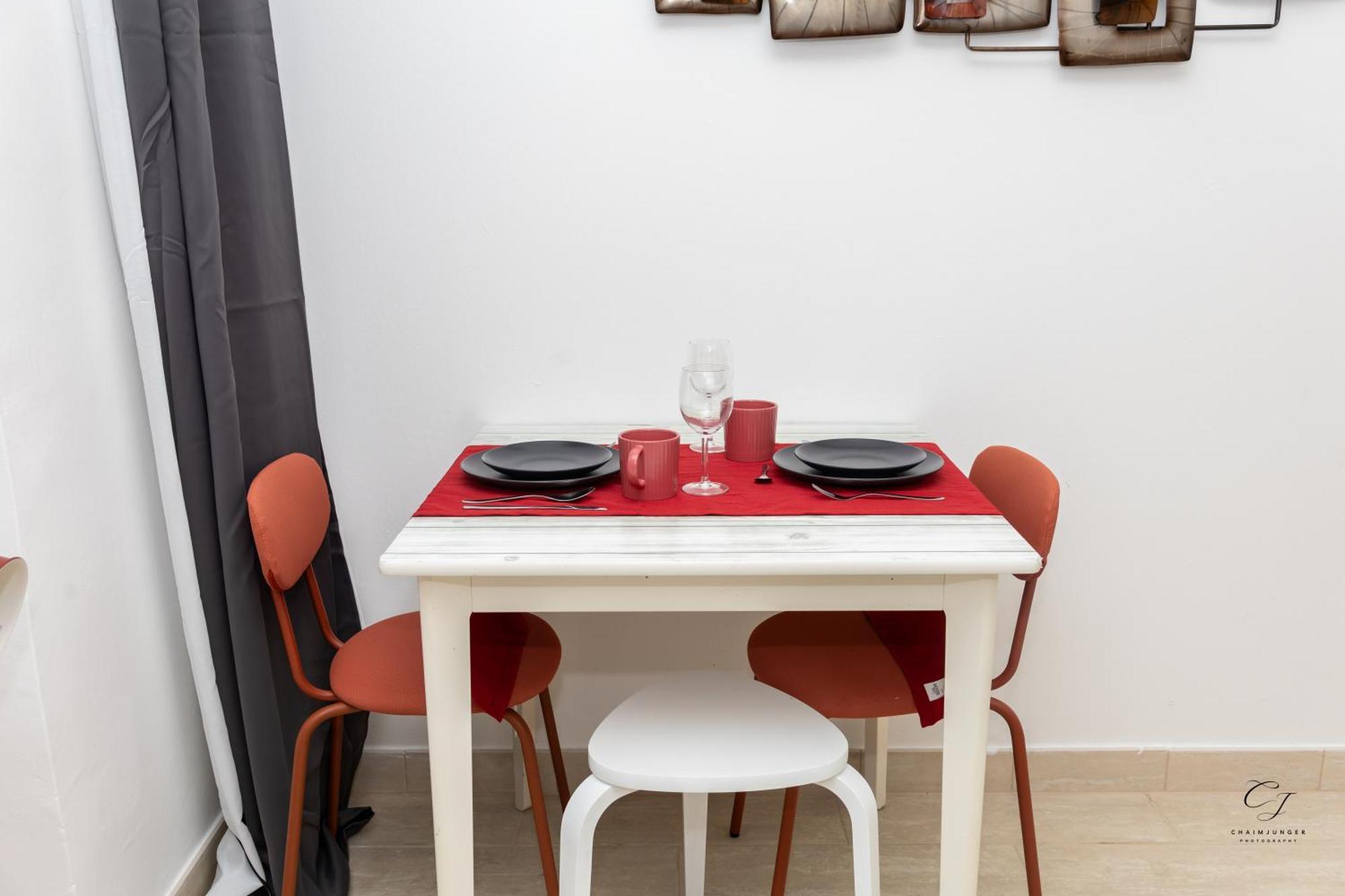 Market Retreat Near Hbh Appartement
